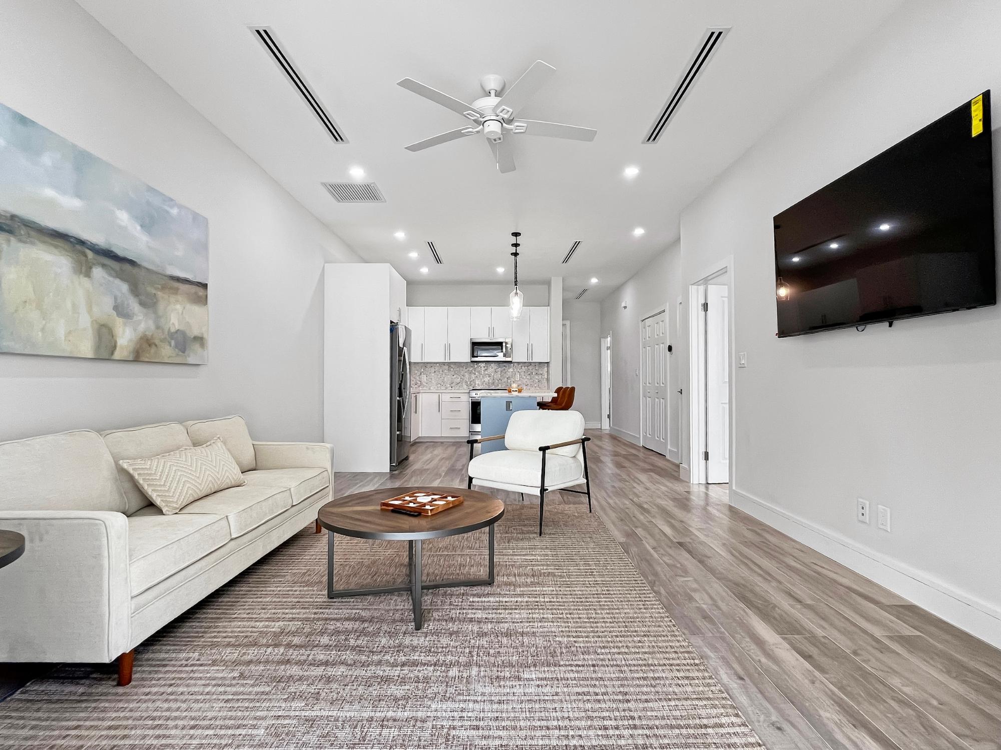 MLS# 66306 West Bay Street New Providence/Paradise Island