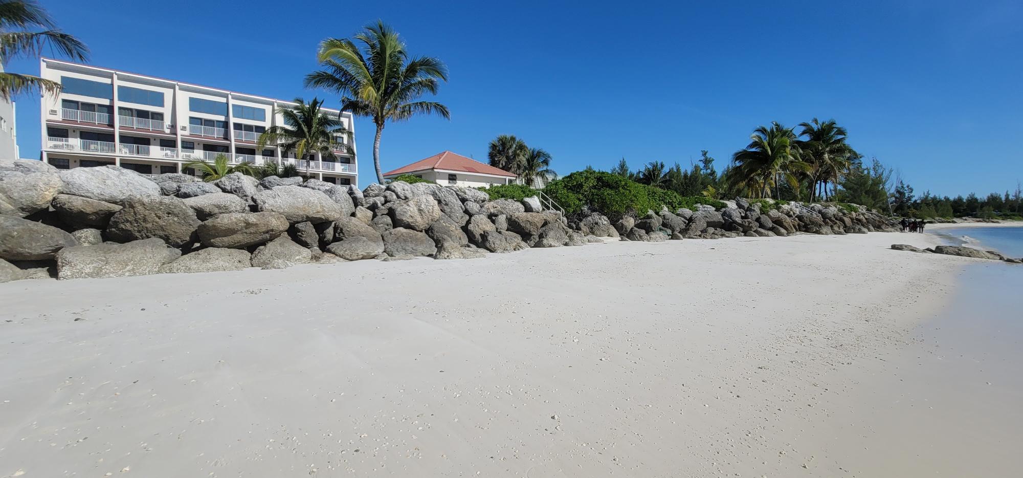 MLS# 66893 Silver Beach Grand Bahama/Freeport