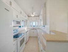 https://hideawaysrealestate.com/images/listing_photos/52196_14.jpg
