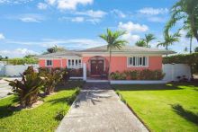 https://hideawaysrealestate.com/images/listing_photos/60119_2.jpg