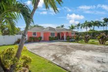 https://hideawaysrealestate.com/images/listing_photos/60119_3.jpg