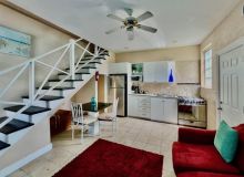 https://hideawaysrealestate.com/images/listing_photos/60168_1.jpg