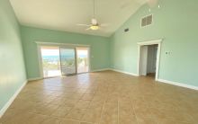 https://hideawaysrealestate.com/images/listing_photos/60180_3.jpg