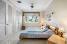 https://hideawaysrealestate.com/images/listing_photos/60275_15.jpg