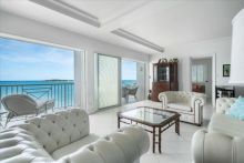 https://hideawaysrealestate.com/images/listing_photos/60309_11.jpg