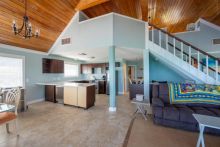 https://hideawaysrealestate.com/images/listing_photos/60356_16.jpg