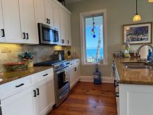 https://hideawaysrealestate.com/images/listing_photos/60389_12.jpg