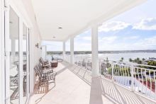 https://hideawaysrealestate.com/images/listing_photos/60407_1.jpg