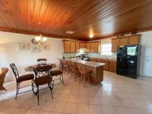 https://hideawaysrealestate.com/images/listing_photos/60476_10.jpg