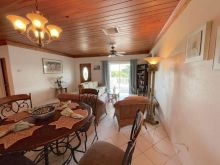 https://hideawaysrealestate.com/images/listing_photos/60476_11.jpg