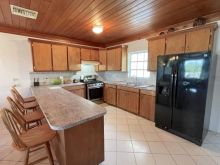 https://hideawaysrealestate.com/images/listing_photos/60476_8.jpg