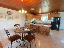 https://hideawaysrealestate.com/images/listing_photos/60476_9.jpg