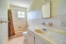 https://hideawaysrealestate.com/images/listing_photos/60477_16.jpg