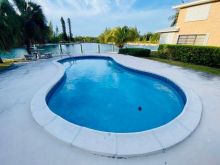 https://hideawaysrealestate.com/images/listing_photos/60483_15.jpg