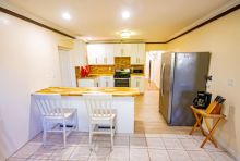 https://hideawaysrealestate.com/images/listing_photos/60503_10.jpg