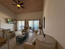 https://hideawaysrealestate.com/images/listing_photos/60510_3.jpg