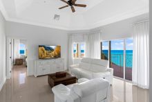 https://hideawaysrealestate.com/images/listing_photos/60542_15.jpg