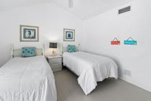 https://hideawaysrealestate.com/images/listing_photos/60554_15.jpg