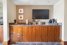 https://hideawaysrealestate.com/images/listing_photos/60576_21.jpg