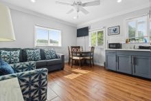 https://hideawaysrealestate.com/images/listing_photos/60638_15.jpg