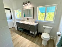 https://hideawaysrealestate.com/images/listing_photos/60640_10.jpg