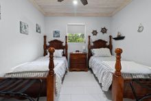 https://hideawaysrealestate.com/images/listing_photos/60668_18.jpg