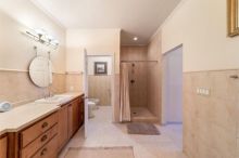 https://hideawaysrealestate.com/images/listing_photos/60684_19.jpg