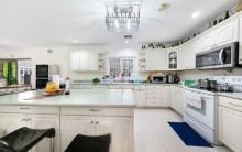 https://hideawaysrealestate.com/images/listing_photos/60706_3.jpg