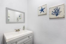 https://hideawaysrealestate.com/images/listing_photos/60709_15.jpg