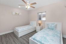 https://hideawaysrealestate.com/images/listing_photos/60709_22.jpg