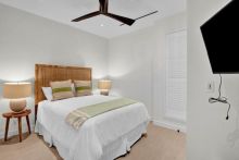 https://hideawaysrealestate.com/images/listing_photos/60725_15.jpg