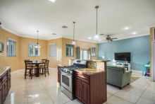 https://hideawaysrealestate.com/images/listing_photos/60776_10.jpg