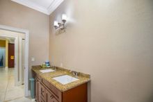 https://hideawaysrealestate.com/images/listing_photos/60776_15.jpg