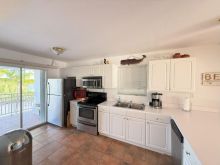 https://hideawaysrealestate.com/images/listing_photos/60873_6.jpg