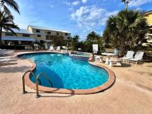 https://hideawaysrealestate.com/images/listing_photos/60890_1.jpg