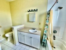 https://hideawaysrealestate.com/images/listing_photos/60890_18.jpg