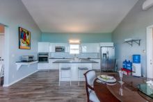 https://hideawaysrealestate.com/images/listing_photos/60914_7.jpg