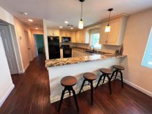 https://hideawaysrealestate.com/images/listing_photos/60946_4.jpg