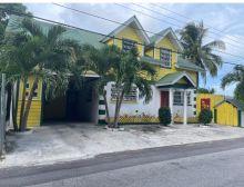 https://hideawaysrealestate.com/images/listing_photos/60963_2.jpg