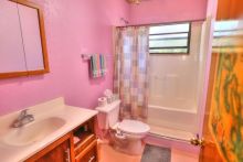 https://hideawaysrealestate.com/images/listing_photos/60996_11.jpg