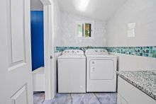 https://hideawaysrealestate.com/images/listing_photos/61003_7.jpg