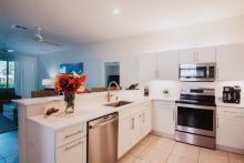 https://hideawaysrealestate.com/images/listing_photos/61008_5.jpg