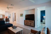 https://hideawaysrealestate.com/images/listing_photos/61008_7.jpg