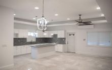 https://hideawaysrealestate.com/images/listing_photos/61043_2.jpg