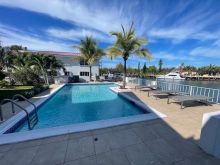 https://hideawaysrealestate.com/images/listing_photos/61104_15.jpg