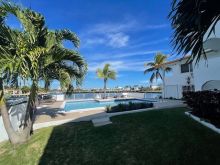 https://hideawaysrealestate.com/images/listing_photos/61104_17.jpg