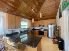 https://hideawaysrealestate.com/images/listing_photos/61200_26.jpg