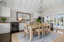 https://hideawaysrealestate.com/images/listing_photos/61229_9.jpg