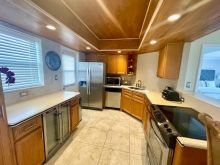 https://hideawaysrealestate.com/images/listing_photos/61235_8.jpg
