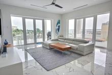 https://hideawaysrealestate.com/images/listing_photos/61294_2.jpg